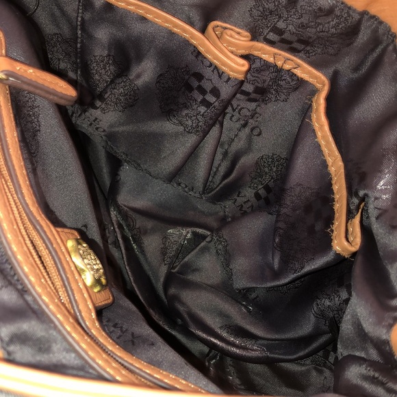 VINCE CAMUTO Tumbled Brown Leather Messenger Strappy Tote Crossbody Shoulder Bag - Picture 10 of 17